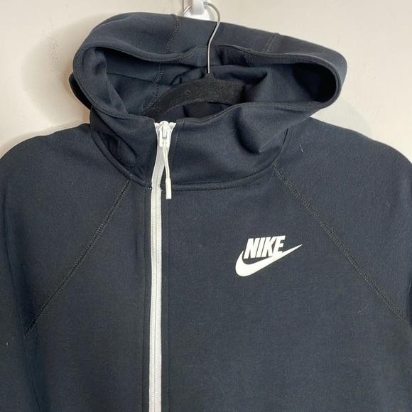 Nike | Women’s NSW Tech Fleece Full Zip Cape Jacket Black & White Size XS - Picture 4 of 7